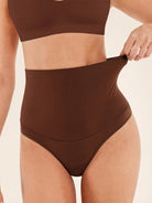 SmoothHold Thong - Sleek n Sheek