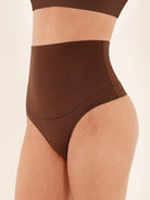 SmoothHold Thong - Sleek n Sheek