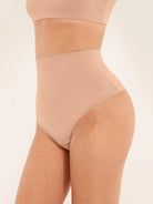 SmoothHold Thong - Sleek n Sheek